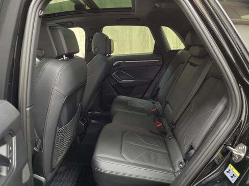 Certified 2024 Audi Q3 2.0T Premium w/ Convenience Package image 30