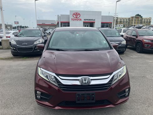 Used 2019 Honda Odyssey EX image 2