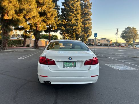 Used 2011 BMW 528i Sedan image 19