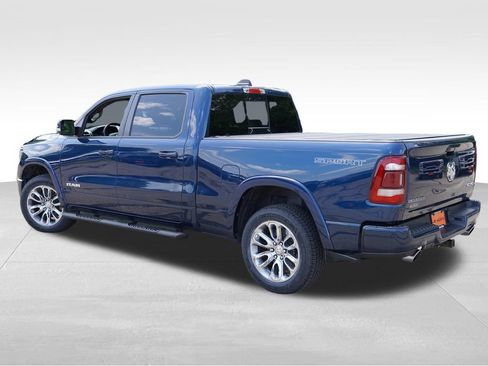 Certified 2022 RAM 1500 Laramie AWD/4WD image 8