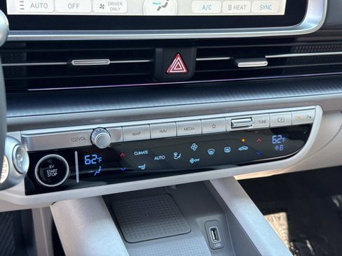 Used 2023 Hyundai Ioniq 6 SEL image 25