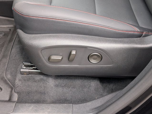 Used 2026 Chevrolet Traverse Z71 w/ LPO, Floor Liner Package AWD/4WD image 18