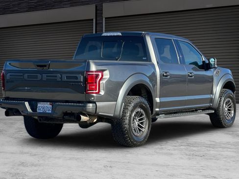 Used 2019 Ford F150 Raptor w/ Equipment Group 802A Luxury image 4