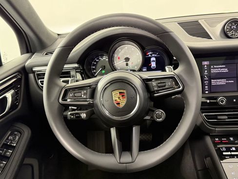 Certified 2026 Porsche Macan S AWD/4WD image 11