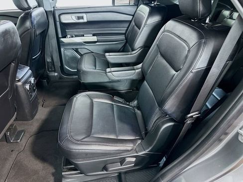 Certified 2023 Ford Explorer Limited w/ Equipment Group 301A image 16