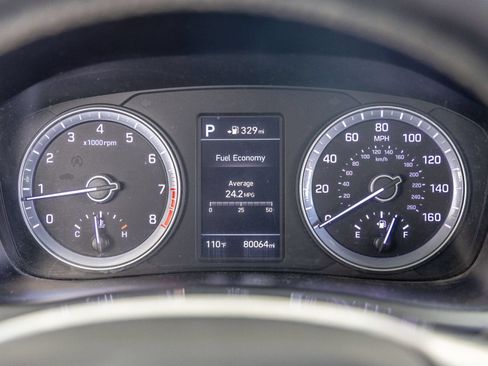 Used 2019 Hyundai Sonata Limited w/ Winter Weather Package FWD image 11