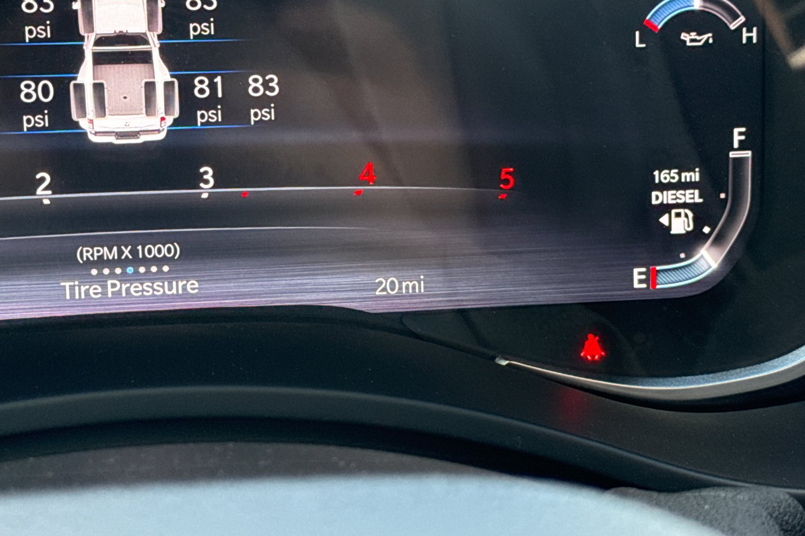 New 2026 RAM 3500 Laramie AWD/4WD image 29