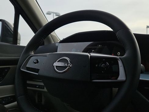 New 2026 Nissan Murano SL image 17