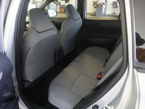 Used 2025 Toyota Corolla Cross AWD Hybrid image 18