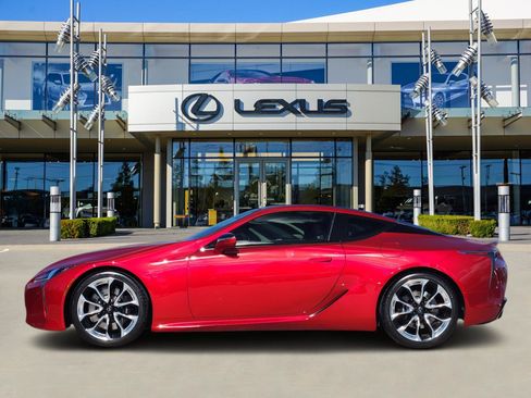 Used 2018 Lexus LC 500 Coupe image 3