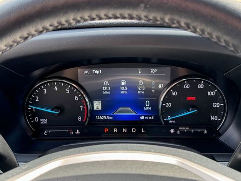 Certified 2022 Ford Explorer XLT w/ Equipment Group 202A AWD/4WD image 29