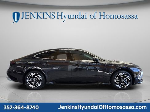 New 2026 Hyundai Sonata SEL image 1