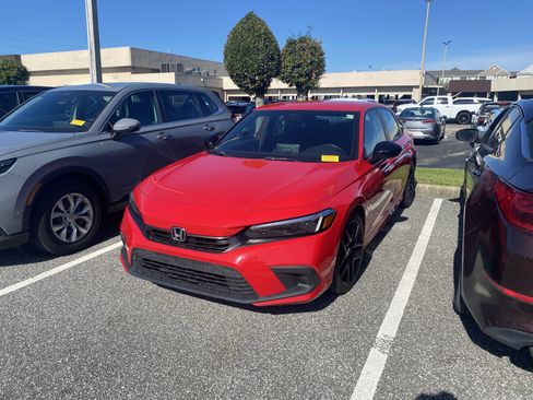 Used 2022 Honda Civic Sport image 13