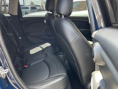 Used 2015 MINI Cooper 4-Door Hardtop image 39