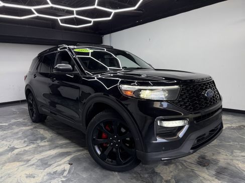 Used 2020 Ford Explorer ST w/ ST Street Pack AWD/4WD image 6