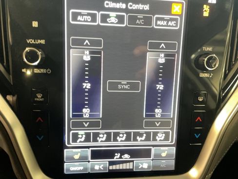 Used 2024 Subaru Outback Limited AWD/4WD image 15