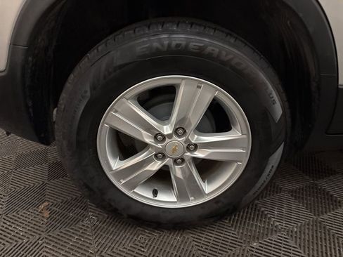 Used 2018 Chevrolet Trax LT w/ LT Convenience Package image 30