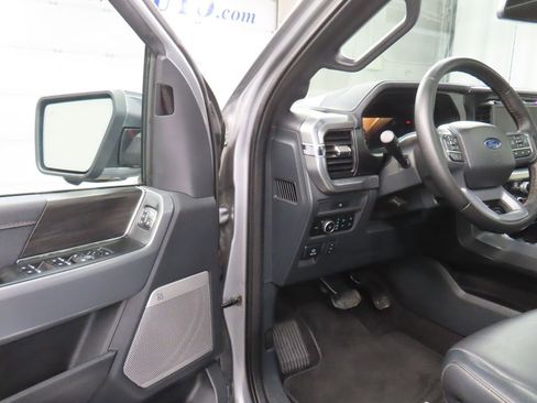 Used 2025 Ford F150 Lariat w/ Equipment Group 502A High AWD/4WD image 62