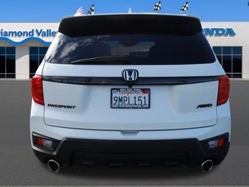 Used 2024 Honda Passport EX-L image 5