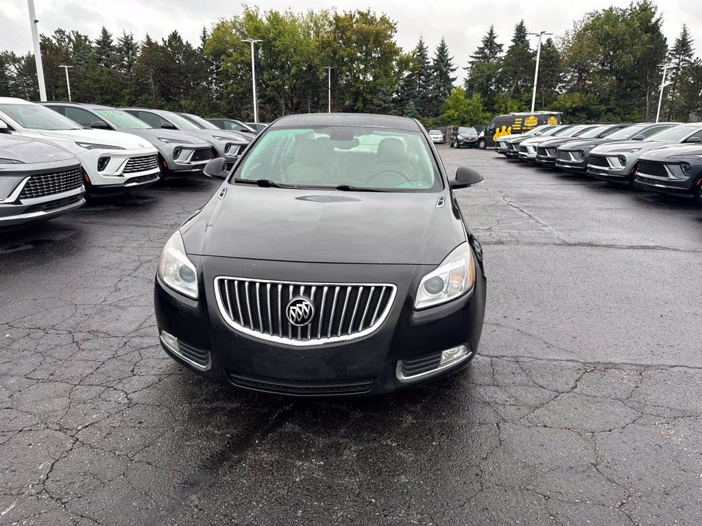 Used 2012 Buick Regal Premium FWD image 3