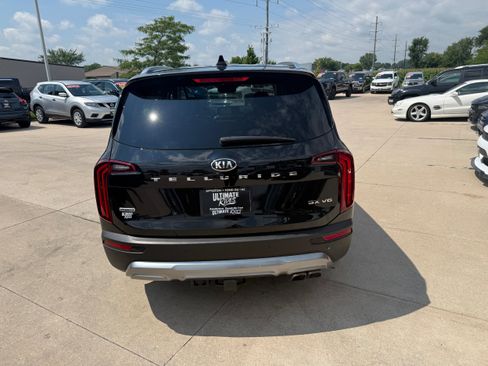 Used 2021 Kia Telluride SX w/ SX Prestige Package AWD/4WD image 5