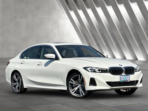 Used 2024 BMW 330i xDrive Sedan w/ Convenience Package AWD/4WD image 1