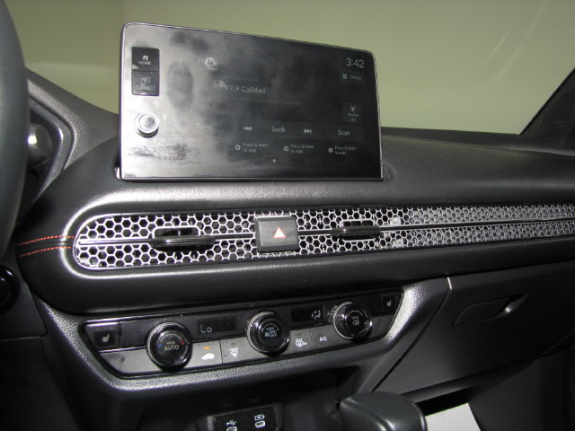 Certified 2026 Honda HR-V Sport image 30