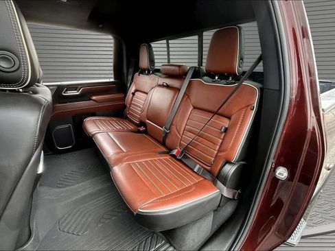 Used 2024 GMC Sierra 2500 Denali Ultimate AWD/4WD image 22