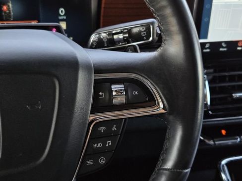 Used 2024 Lincoln Navigator Reserve AWD/4WD image 33