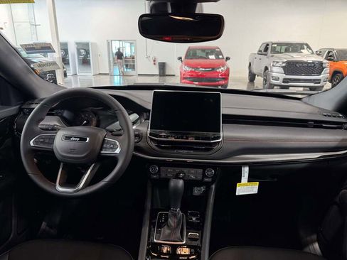 New 2026 Jeep Compass Trailhawk image 23