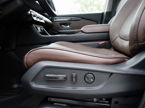 Certified 2023 Honda Pilot Elite image 34