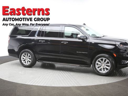 Used 2024 Chevrolet Suburban Premier RWD image 52