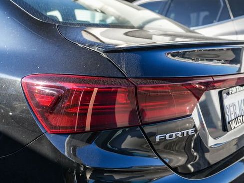 Certified 2023 Kia Forte GT-Line w/ GT-Line Technology Package image 9