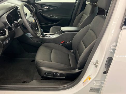 Used 2024 Chevrolet Malibu LT FWD image 17