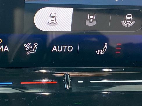 New 2025 Volkswagen ID.4 Pro image 11