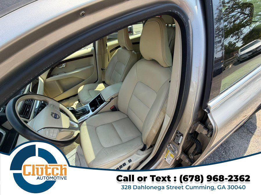 Used 2016 Volvo XC70 T5 Premier AWD/4WD image 11