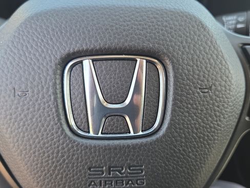 Certified 2024 Honda CR-V EX image 33
