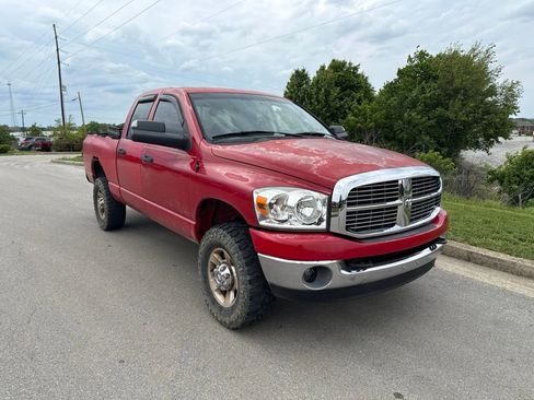 Used 2008 Dodge Ram 2500 Truck SLT w/ Trailer Tow Group AWD/4WD image 2