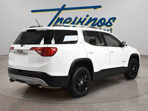 Used 2019 GMC Acadia SLT image 2