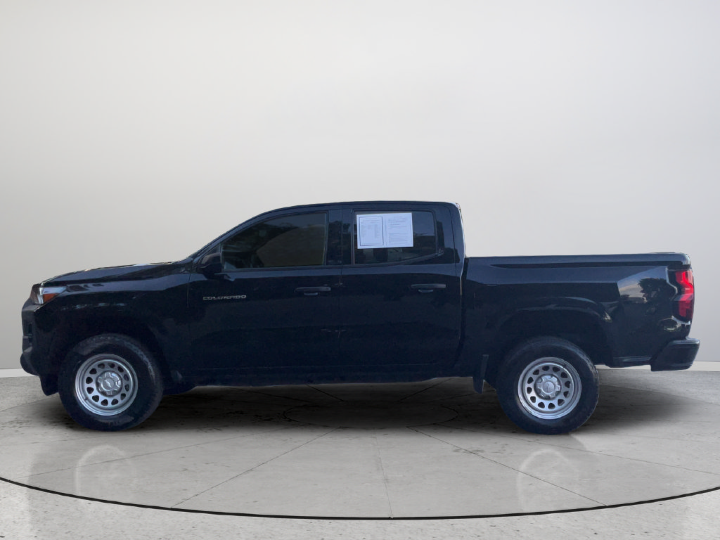 Used 2023 Chevrolet Colorado W/T RWD image 5