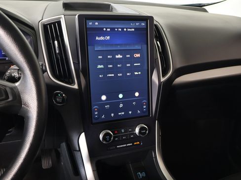 Used 2023 Ford Edge SEL AWD/4WD image 5
