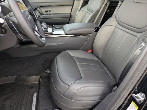 New 2026 Land Rover Range Rover Sport SE image 12