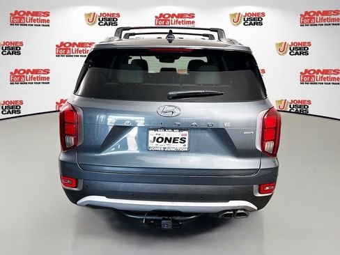 Used 2022 Hyundai Palisade SEL w/ 8P Bench Seat Package AWD/4WD image 16