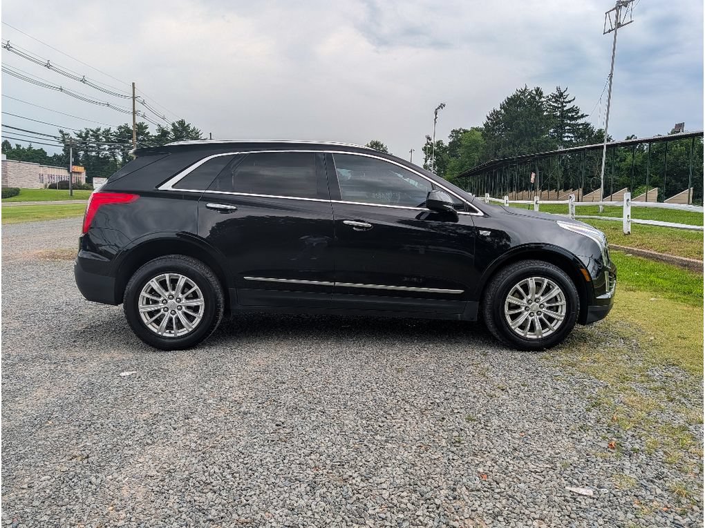 Used 2018 Cadillac XT5 AWD image 4