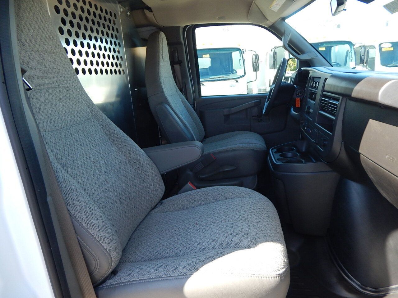 Used 2025 Chevrolet Express 2500 Extended w/ Communications Package RWD image 22