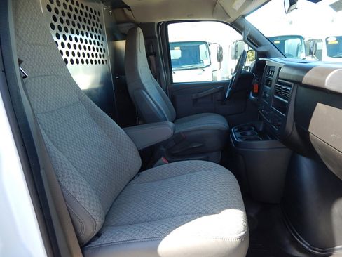 Used 2025 Chevrolet Express 2500 Extended w/ Communications Package RWD image 22