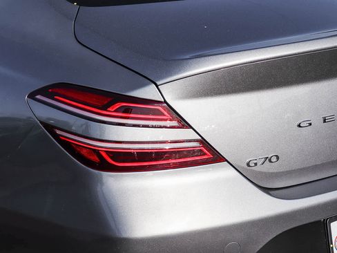 Used 2026 Genesis G70 2.5T AWD/4WD image 9
