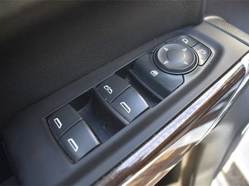 Used 2020 Chevrolet Silverado 1500 RST w/ All-Star Edition image 22