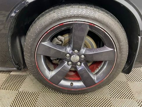 Used 2014 Dodge Challenger Rallye Redline image 12