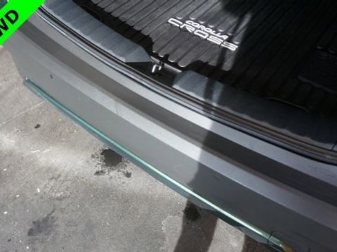 Used 2023 Toyota Corolla Cross XLE w/ Convenience Package image 42